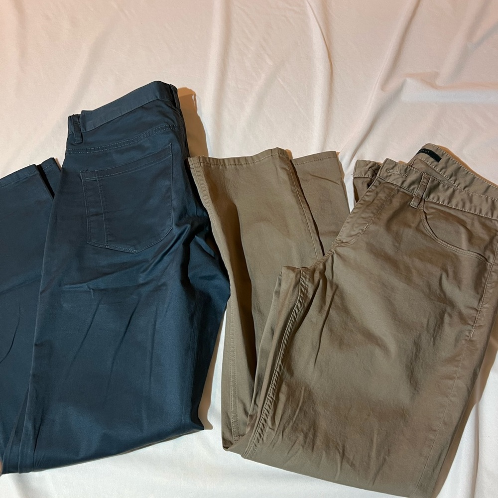 Perry Ellis Slim Fit Stretch Chino